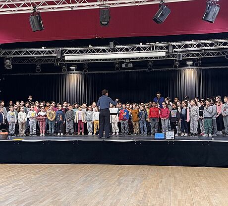 spectacle de l'école Schoelcher