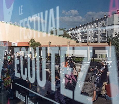 Photo de l'affiche du festival Ecoutez voir.