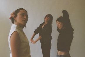 Photo "Whitney Johnson, Lia Kohl, Macie Stewart"